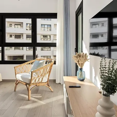 Nordico Boho Con Piscina En - Garden 5 1b * Estepona