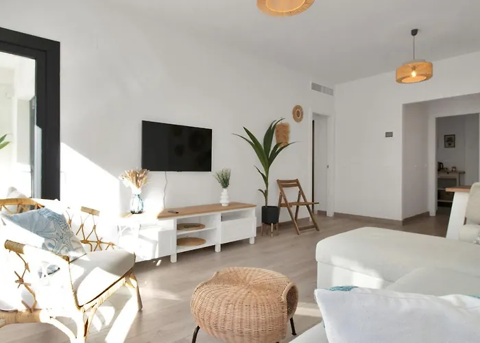 Nordico Boho Con Piscina En - Garden 5 1b * Estepona