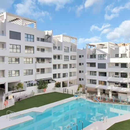 Nordico Boho Con Piscina En - Garden 5 1b Appartement *