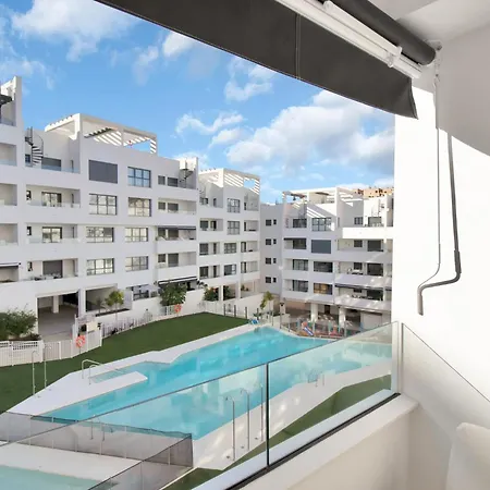 Nordico Boho Con Piscina En - Garden 5 1b * Estepona